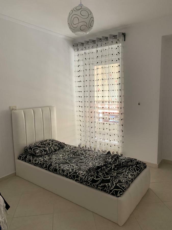 Marinela Apartment Saranda Dış mekan fotoğraf